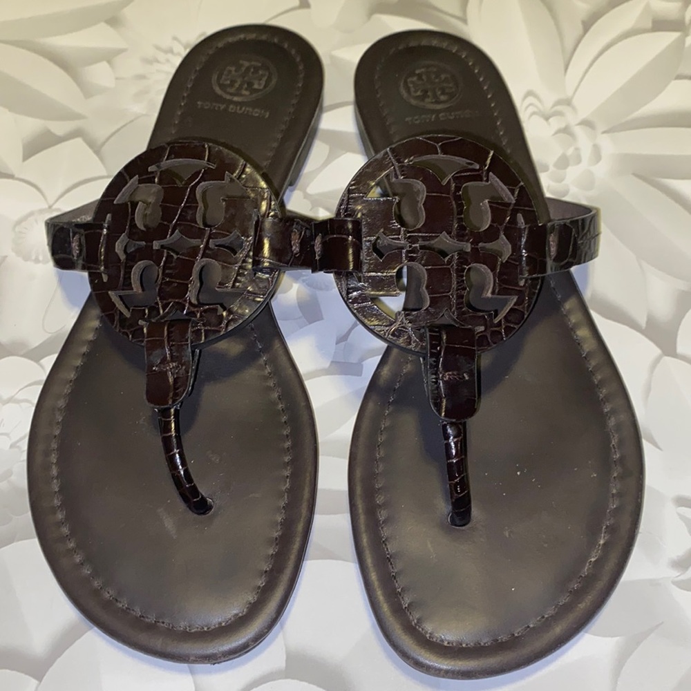 Tory Burch sandals womens size 7 1/2 no box